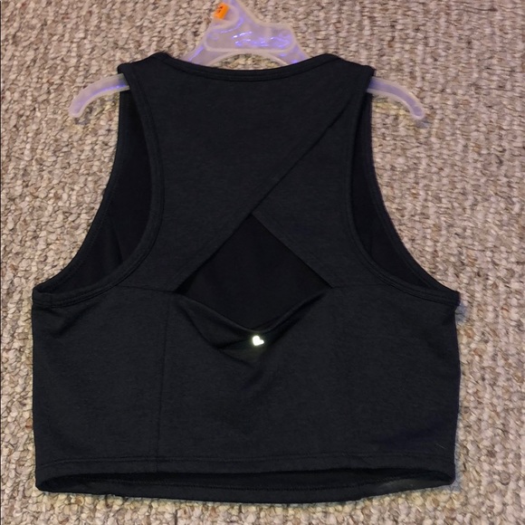 black/gray workout top - Picture 2 of 3